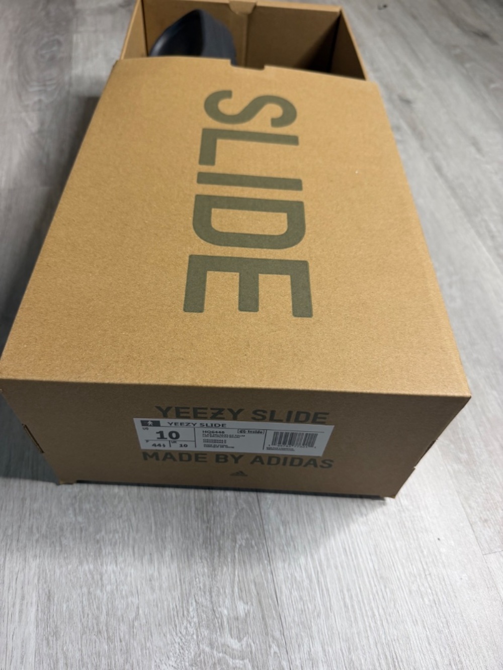 *NEW* Onyx Adidas Yeezy Slides Sizes 10,11,12,100% Authentic - Picture 3 of 10